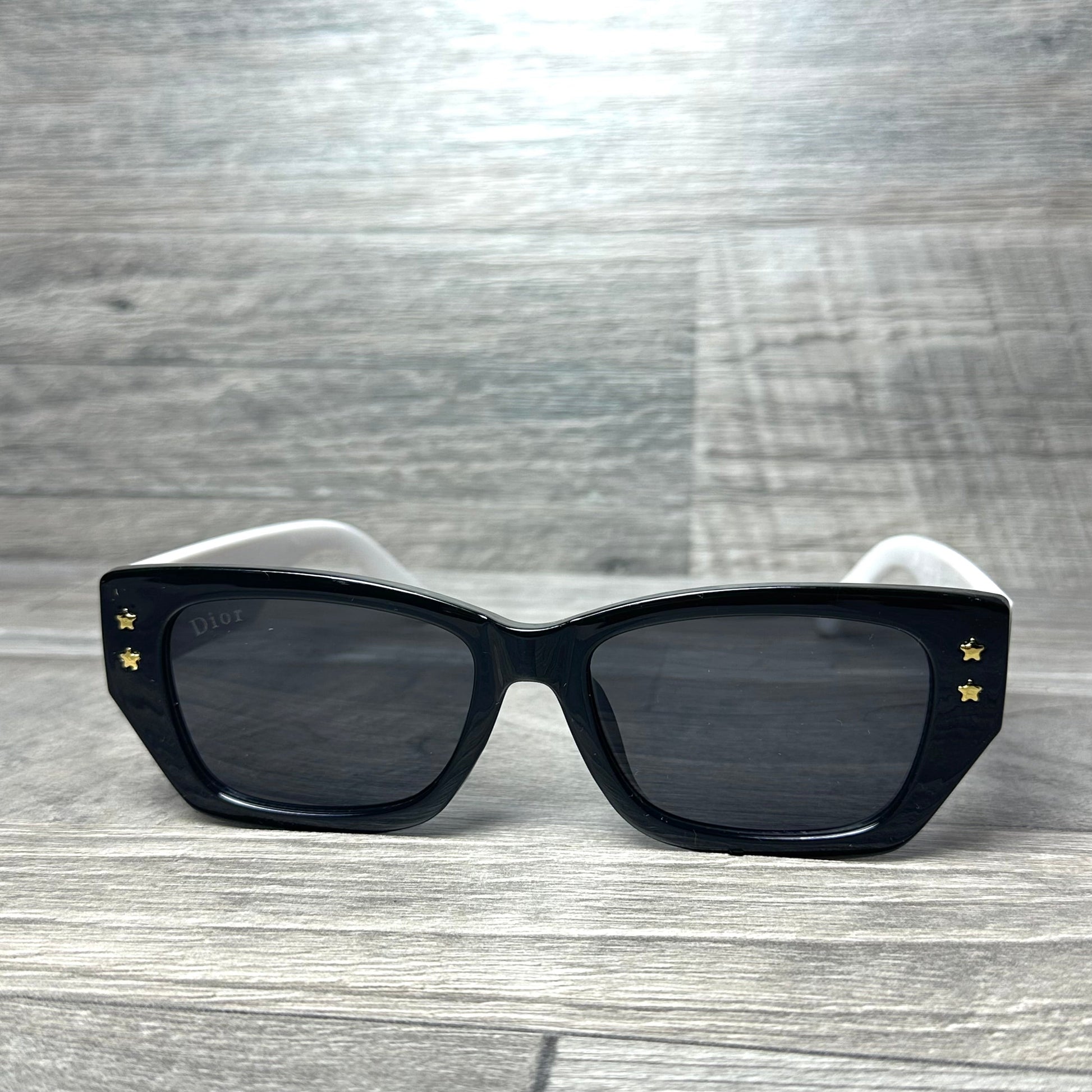 Dior 042 - Black White 2026